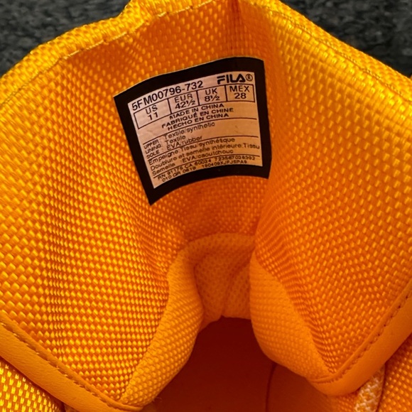 Fila Women's disruptor Ballistic citrus Sneakers Vibrant Orange EUC 11 - Picture 8 of 15